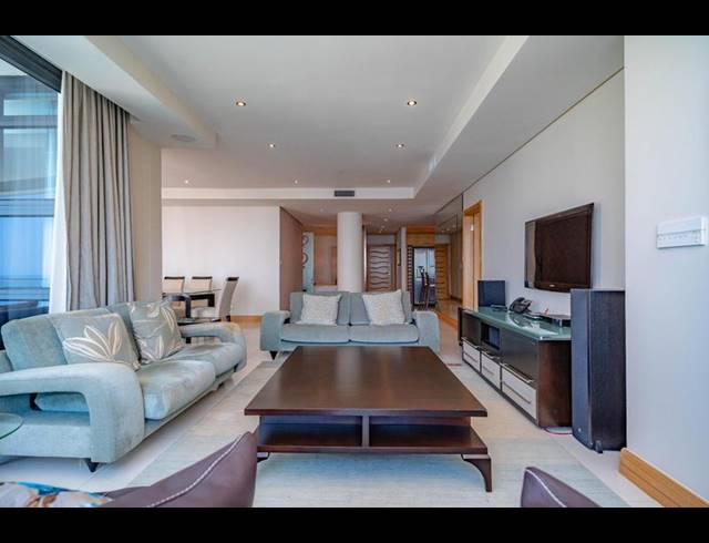 3 BEDROOM APARTMENT FOR SALE IN UMHLANGA CENTRAL